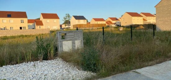 Terrain à bâtir à Neufmoutiers-en-Brie, Île-de-France