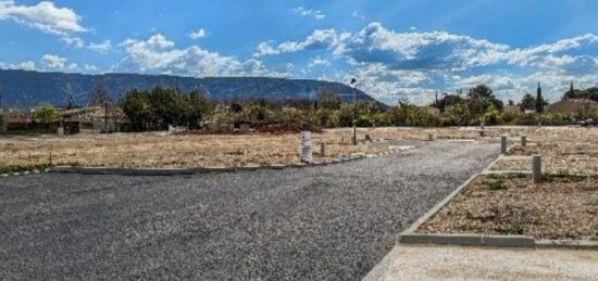 Terrain à bâtir à Cabrières-d'Avignon, Provence-Alpes-Côte d'Azur