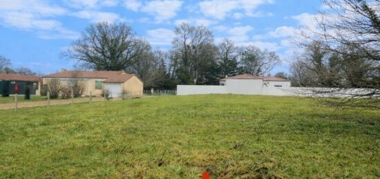 Terrain à bâtir à Le Chay, Nouvelle-Aquitaine
