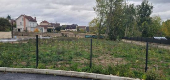 Terrain à bâtir à Le Mée-sur-Seine, Île-de-France