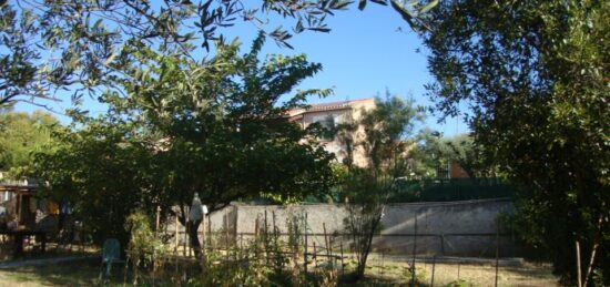 Terrain à bâtir à , Var