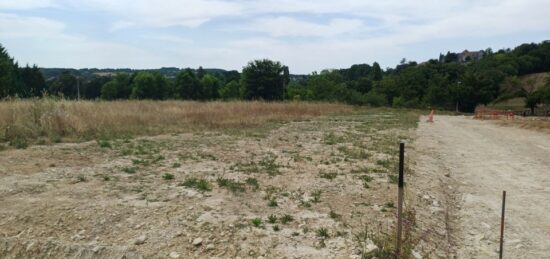 Terrain à bâtir à Touvre, Nouvelle-Aquitaine
