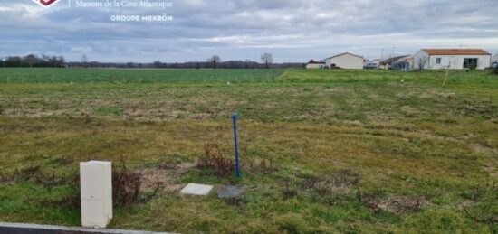 Terrain à bâtir à Corme-Royal, Nouvelle-Aquitaine