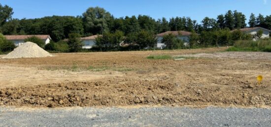 Terrain à bâtir à Le Taillan-Médoc, Nouvelle-Aquitaine