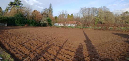 Terrain à bâtir à Antonne-et-Trigonant, Nouvelle-Aquitaine
