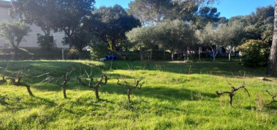 Terrain à bâtir à , Var