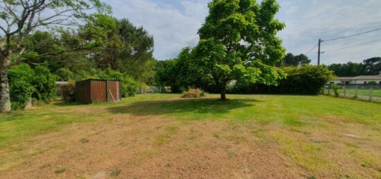 Terrain à bâtir à Saint-Yzan-de-Soudiac, Nouvelle-Aquitaine