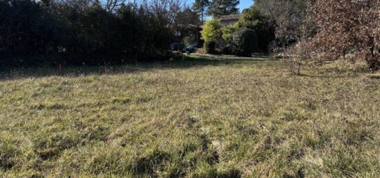 Terrain à bâtir à Aubenas, Auvergne-Rhône-Alpes