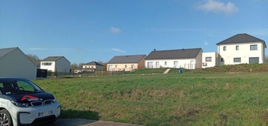 Terrain à bâtir à Val-de-Reuil, Normandie