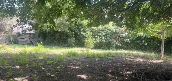 Terrain à bâtir à Fontvieille, Provence-Alpes-Côte d'Azur