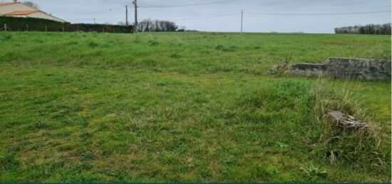 Terrain à bâtir à Nieul-lès-Saintes, Nouvelle-Aquitaine