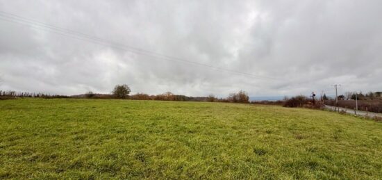 Terrain à bâtir à , Dordogne
