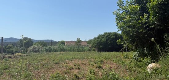 Terrain à bâtir à Carnoules, Provence-Alpes-Côte d'Azur