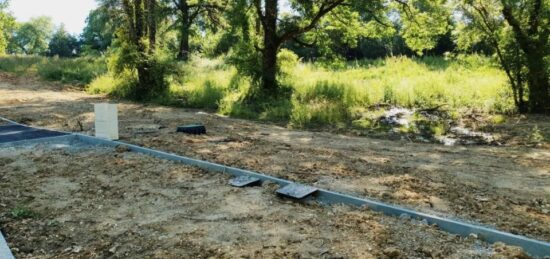 Terrain à bâtir à Brach, Nouvelle-Aquitaine