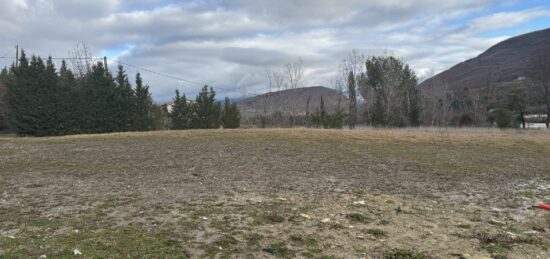 Terrain à bâtir à Bevons, Provence-Alpes-Côte d'Azur