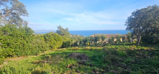 Terrain à bâtir à Saint-Raphaël, Provence-Alpes-Côte d'Azur