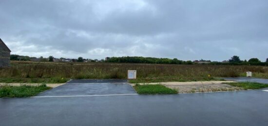 Terrain à bâtir à Nogent-le-Roi, Centre-Val de Loire