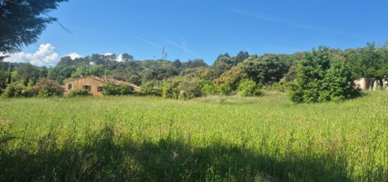 Terrain à bâtir à Brue-Auriac, Provence-Alpes-Côte d'Azur