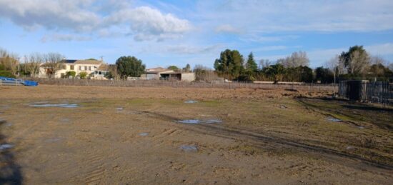 Terrain à bâtir à Garons, Occitanie