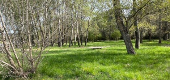 Terrain à bâtir à Salernes, Provence-Alpes-Côte d'Azur