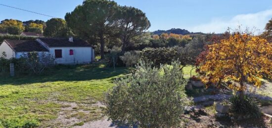 Terrain à bâtir à Saint-Étienne-du-Grès, Provence-Alpes-Côte d'Azur