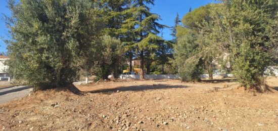 Terrain à bâtir à Manosque, Provence-Alpes-Côte d'Azur