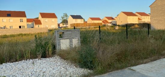 Terrain à bâtir à Marolles-sur-Seine, Île-de-France