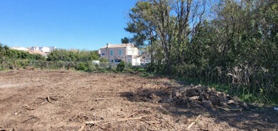 Terrain à bâtir à La Crau, Provence-Alpes-Côte d'Azur