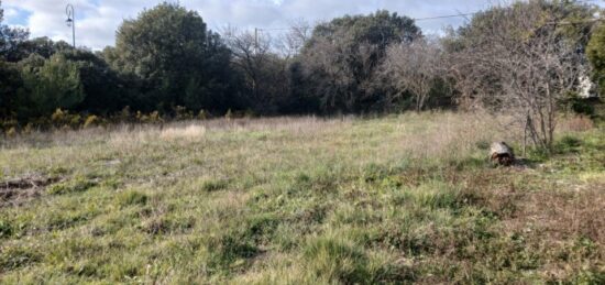 Terrain à bâtir à Éguilles, Provence-Alpes-Côte d'Azur