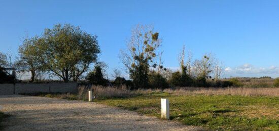 Terrain à bâtir à Berchères-Saint-Germain, Centre-Val de Loire