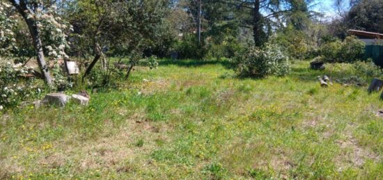 Terrain à bâtir à Saint-Maximin-la-Sainte-Baume, Provence-Alpes-Côte d'Azur
