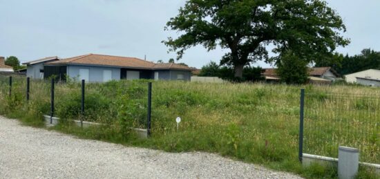 Terrain à bâtir à Saint-Jean-d'Illac, Nouvelle-Aquitaine