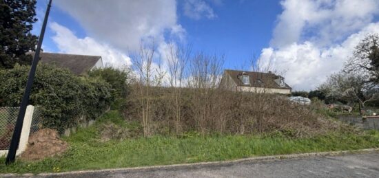 Terrain à bâtir à Chaumont-en-Vexin, Hauts-de-France