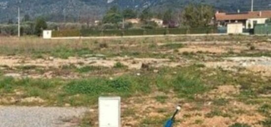 Terrain à bâtir à Volx, Provence-Alpes-Côte d'Azur