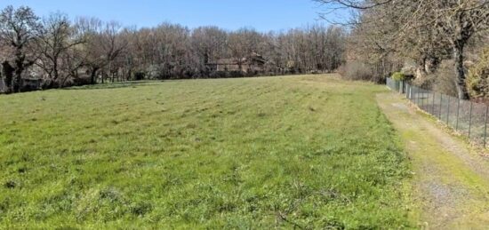 Terrain à bâtir à , Haute-Garonne