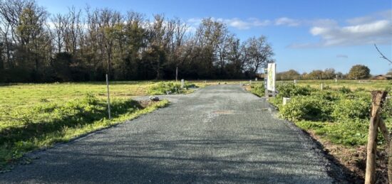 Terrain à bâtir à Feneu, Pays de la Loire