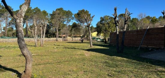 Terrain à bâtir à Régusse, Provence-Alpes-Côte d'Azur