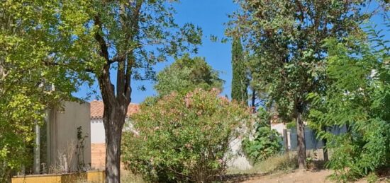 Terrain à bâtir à Pertuis, Provence-Alpes-Côte d'Azur