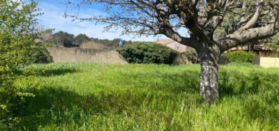 Terrain à bâtir à , Vaucluse