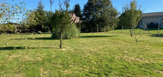 Terrain à bâtir à Le Pout, Nouvelle-Aquitaine