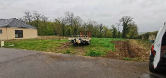 Terrain à bâtir à Saint-Étienne-du-Vauvray, Normandie