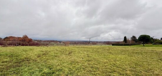 Terrain à bâtir à , Dordogne