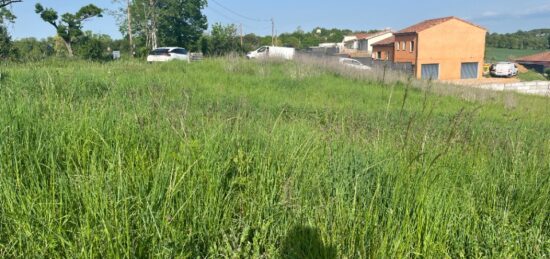 Terrain à bâtir à , Tarn