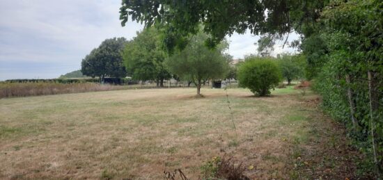 Terrain à bâtir à Civrac-en-Médoc, Nouvelle-Aquitaine