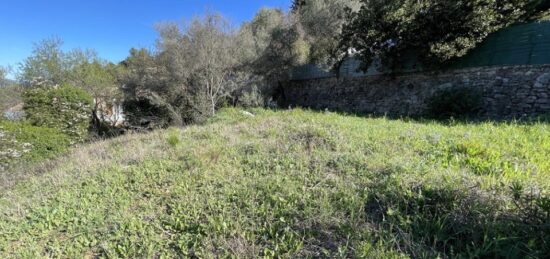 Terrain à bâtir à Hyères, Provence-Alpes-Côte d'Azur