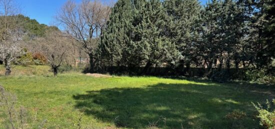 Terrain à bâtir à Roussillon, Provence-Alpes-Côte d'Azur