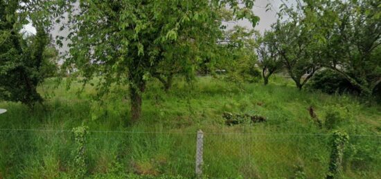 Terrain à bâtir à Jouet-sur-l'Aubois, Centre-Val de Loire