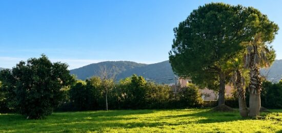 Terrain à bâtir à La Crau, Provence-Alpes-Côte d'Azur