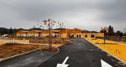 Peyrolles-en-Provence Terrain à bâtir - 2499694-9707annonce220260504gvchy.jpeg Maisons Open