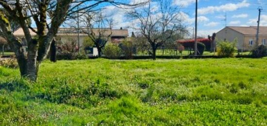Terrain à bâtir à Cours-de-Pile, Nouvelle-Aquitaine